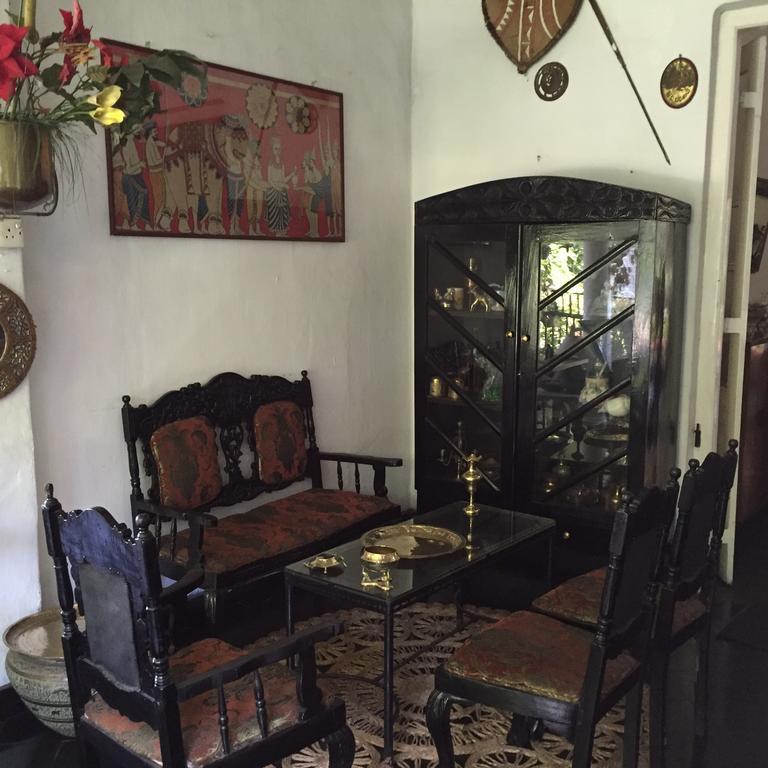 Lake Bungalow Hotel Kandy Buitenkant foto